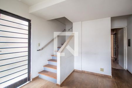 Casa à venda com 125m², 2 quartos e 1 vagaSala