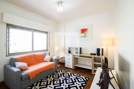 Quarto 1 de apartamento à venda com 2 quartos, 90m² em Jardim Paulista, São Paulo