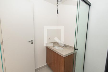 Banheiro de kitnet/studio para alugar com 1 quarto, 24m² em Ipiranga, São Paulo