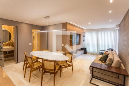 Sala de apartamento à venda com 3 quartos, 90m² em Funcionários, Belo Horizonte