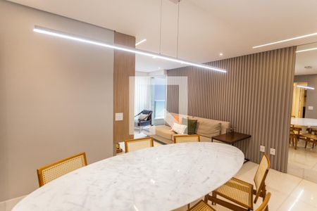 Sala de apartamento à venda com 3 quartos, 90m² em Funcionários, Belo Horizonte