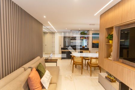 Sala de apartamento à venda com 3 quartos, 90m² em Funcionários, Belo Horizonte