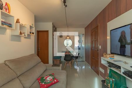 Sala de apartamento à venda com 3 quartos, 70m² em Serrano, Belo Horizonte