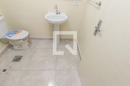 Banheiro de kitnet/studio para alugar com 1 quarto, 36m² em Campos Elíseos, São Paulo