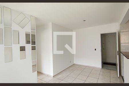 sala de apartamento para alugar com 2 quartos, 54m² em Pechincha, Rio de Janeiro