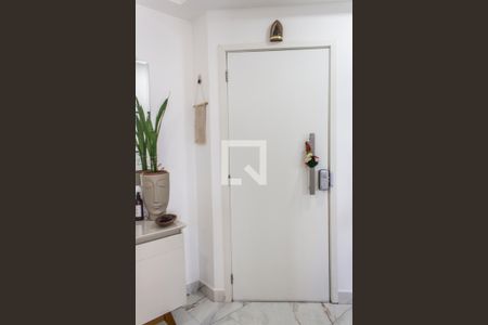 Entrada de apartamento à venda com 4 quartos, 109m² em Centro Comercial Jubran, Barueri