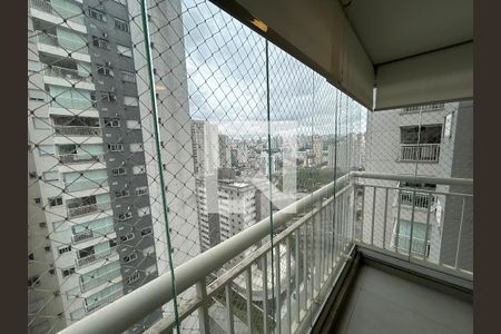 Varanda de apartamento à venda com 2 quartos, 70m² em Parque Industrial Tomas Edson, São Paulo