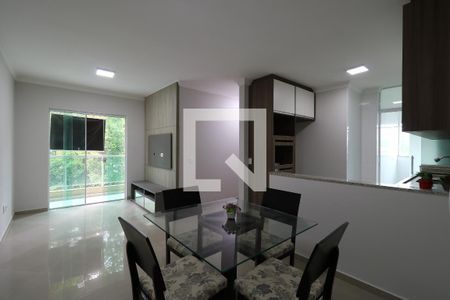 Sala de apartamento à venda com 2 quartos, 62m² em Jardim Santo Alberto, Santo André