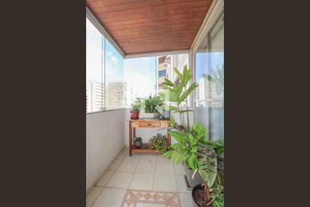 Varanda de apartamento à venda com 3 quartos, 160m² em Bosque, Campinas