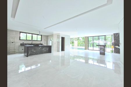 Sala de casa de condomínio à venda com 4 quartos, 417m² em Lundcéia, Lagoa Santa