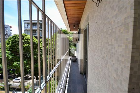 Varanda da Quarto 1 de apartamento para alugar com 3 quartos, 119m² em Tijuca, Rio de Janeiro