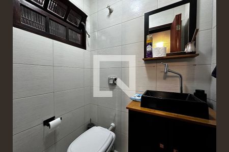 Lavabo de casa à venda com 3 quartos, 250m² em Vila Cruzeiro, São Paulo