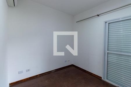 Suíte de casa de condomínio para alugar com 3 quartos, 90m² em Paisagem Renoir, Cotia