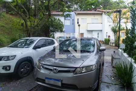 Vista da Sala de casa de condomínio para alugar com 3 quartos, 90m² em Paisagem Renoir, Cotia