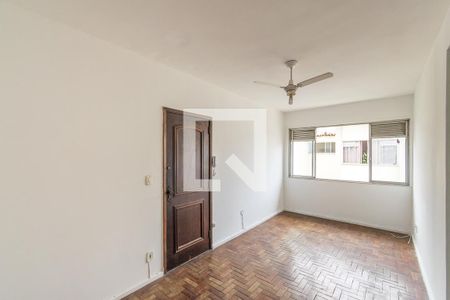 Sala de apartamento para alugar com 1 quarto, 37m² em Irajá, Rio de Janeiro