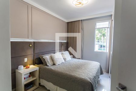 Suíte de apartamento à venda com 2 quartos, 106m² em Santo Antônio, Belo Horizonte