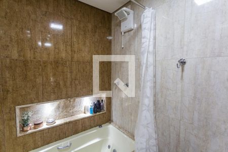 Banheiro da Suíte de apartamento à venda com 2 quartos, 106m² em Santo Antônio, Belo Horizonte