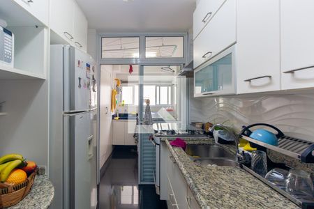 Cozinha de apartamento à venda com 3 quartos, 96m² em Vila Prudente, São Paulo