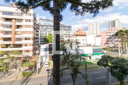 Vista da Sacada de apartamento para alugar com 2 quartos, 70m² em Batel, Curitiba