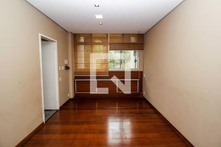 Sala de apartamento para alugar com 3 quartos, 160m² em Santo Antônio, Belo Horizonte