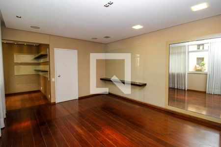 Sala de apartamento para alugar com 3 quartos, 160m² em Santo Antônio, Belo Horizonte