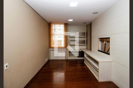 Sala de apartamento para alugar com 3 quartos, 160m² em Santo Antônio, Belo Horizonte