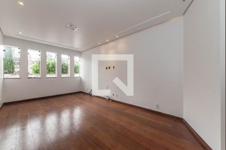 Sala de casa à venda com 3 quartos, 217m² em Bosque da Saúde, São Paulo