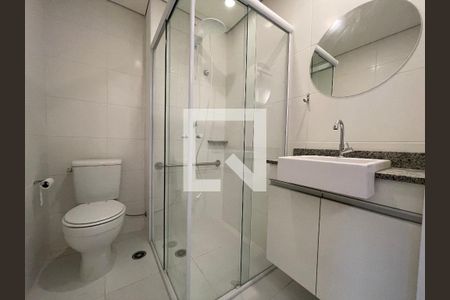 Banheiro de kitnet/studio à venda com 1 quarto, 25m² em Butantã, São Paulo