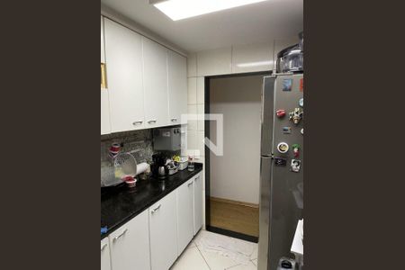 Apartamento à venda com 3 quartos, 55m² em Fátima, Niterói