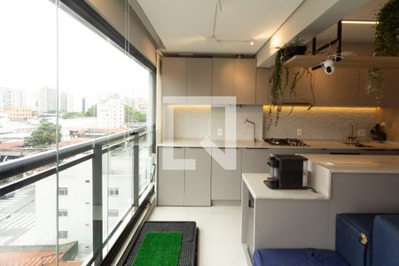 Sala/Cozinha de apartamento à venda com 2 quartos, 55m² em Indianópolis, São Paulo