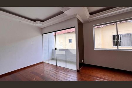 sala  de apartamento à venda com 3 quartos, 180m² em Ouro Preto, Belo Horizonte