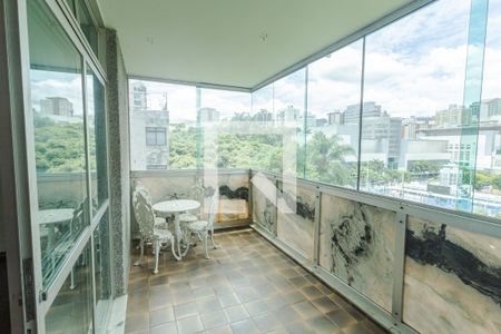 Varanda da Sala 2 de apartamento para alugar com 4 quartos, 300m² em Lourdes, Belo Horizonte