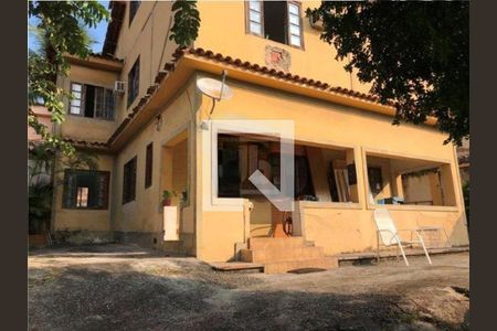 Casa à venda com 3 quartos, 218m² em Pechincha, Rio de Janeiro