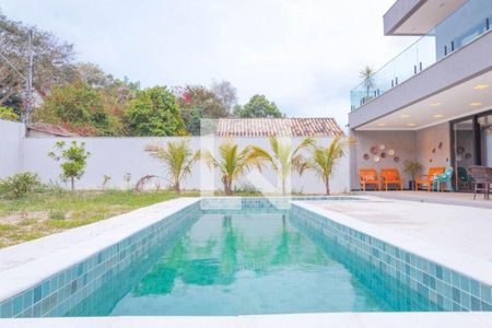 Casa à venda com 4 quartos, 600m² em Vila Progresso, Niterói