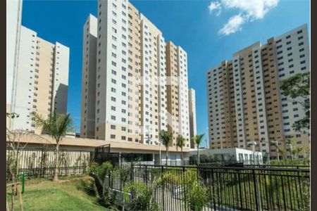 Apartamento à venda com 3 quartos, 54m² em Canhema, Diadema