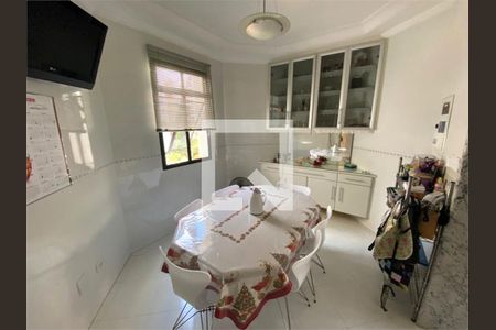 Apartamento à venda com 3 quartos, 220m² em Vila Gomes Cardim, São Paulo