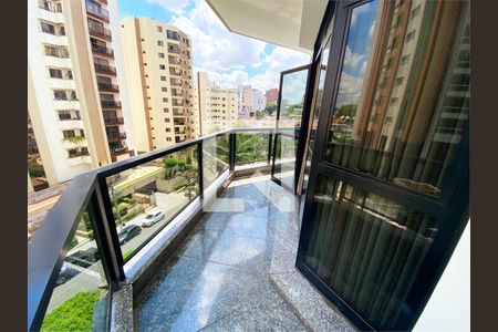 Apartamento à venda com 3 quartos, 220m² em Vila Gomes Cardim, São Paulo