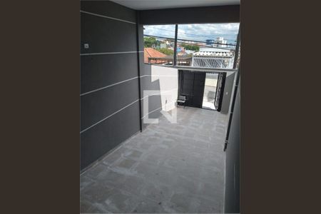 Casa à venda com 3 quartos, 130m² em Vila Roque, São Paulo