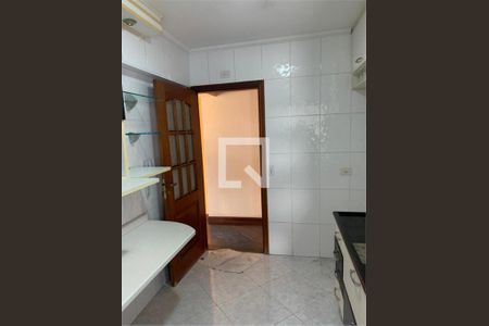 Apartamento à venda com 3 quartos, 74m² em Vila Bertioga, São Paulo