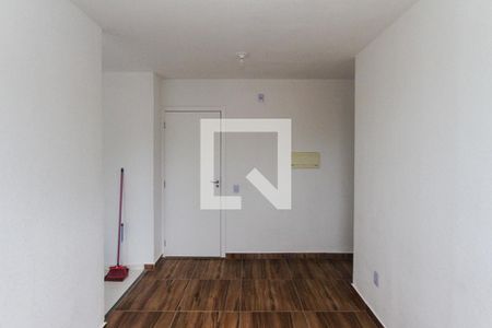 Sala de apartamento para alugar com 2 quartos, 42m² em Jardim Egle, São Paulo