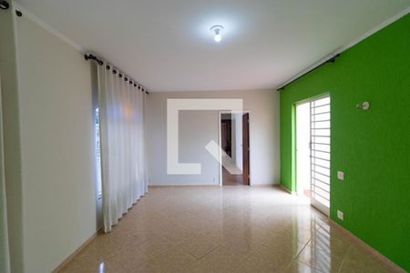 Sala 01 de casa para alugar com 3 quartos, 120m² em Vila Proost de Souza, Campinas