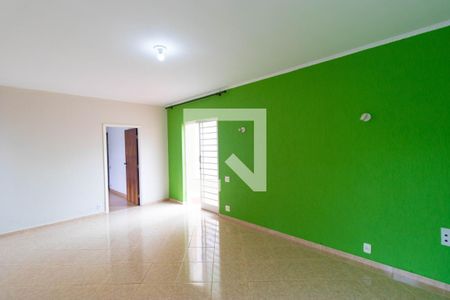 Sala 01 de casa para alugar com 3 quartos, 120m² em Vila Proost de Souza, Campinas