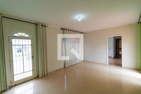 Sala 01 de casa para alugar com 3 quartos, 120m² em Vila Proost de Souza, Campinas