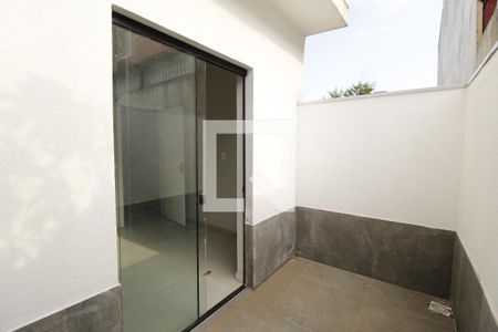 Área Externa de apartamento para alugar com 1 quarto, 60m² em Jardim Algarve, Alvorada