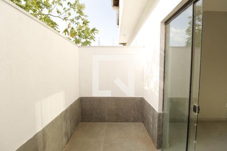 Área Externa de apartamento para alugar com 1 quarto, 60m² em Jardim Algarve, Alvorada