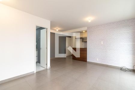 Sala de Estar de apartamento para alugar com 2 quartos, 71m² em Vila Ester (zona Norte), São Paulo