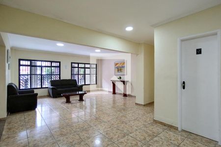Apartamento para alugar com 138m², 3 quartos e 1 vaga Apartamento para alugar com 138m², 3 quartos e 1 vagaÁrea comum - Salão de festas