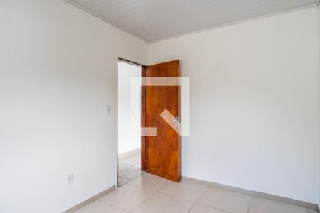 Quarto 1 de casa para alugar com 2 quartos, 76m² em Medianeira, Porto Alegre