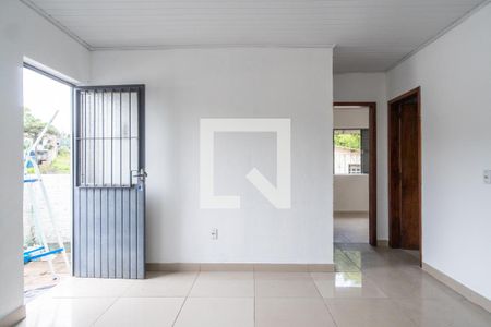 Sala de casa para alugar com 2 quartos, 76m² em Medianeira, Porto Alegre