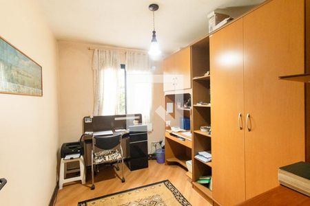 Quarto 1 de apartamento para alugar com 3 quartos, 84m² em Santo Inácio, Curitiba